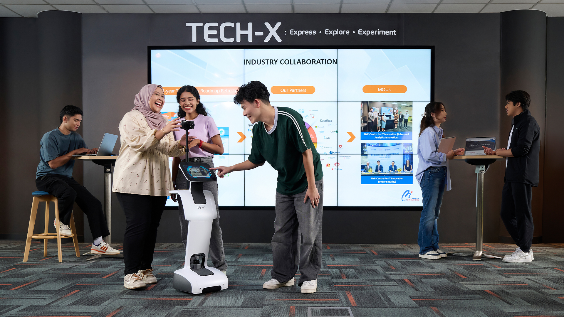 TECH-X Centre
