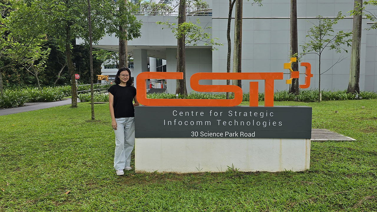 Alycia at the Centre for Strategic & Infocomm Technologies (CSIT)